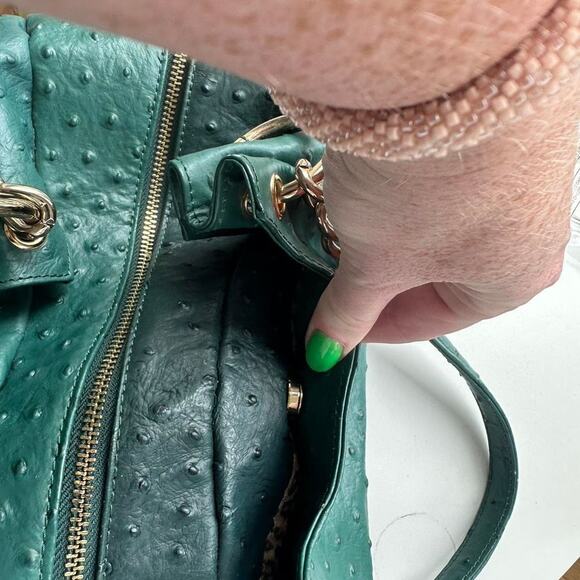 Isabella Adams Green and Gold Ostrich Print Bag - Picture 5 of 8